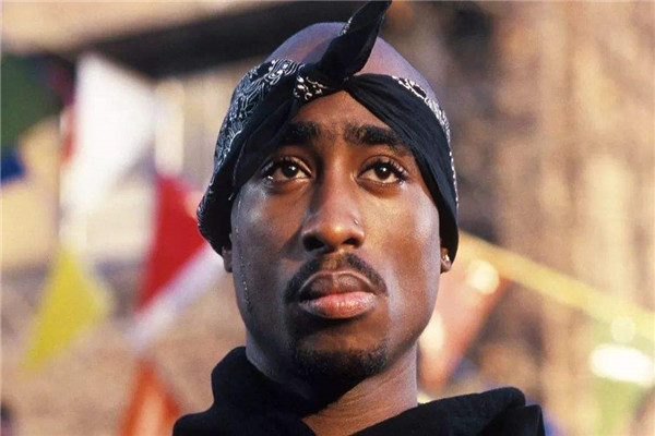 2pac是血帮还是瘸帮 2pac是一个什么样的人物117 / 作者:UFO爱好者 / 帖子ID:101937