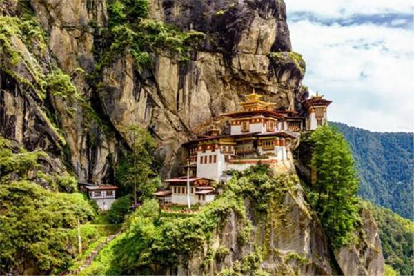 世界十大寺庙排名 悬空寺是中国的寺庙相当特别304 / 作者:UFO爱好者 / 帖子ID:92584