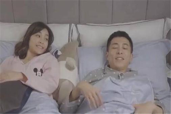 睡觉头东脚西是大忌吗 睡觉的方向与地球磁场有关528 / 作者:UFO爱好者 / 帖子ID:101297