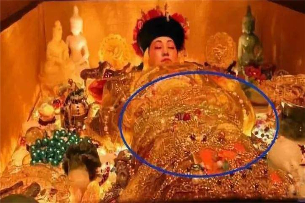 世界上最奢华的葬礼 慈禧太后出葬场面极其奢华让人震撼46 / 作者:UFO爱好者 / 帖子ID:91293