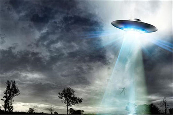 人类被外星人控制着吗？外星人是否存在都不确定（假的）549 / 作者:UFO爱好者 / 帖子ID:97011