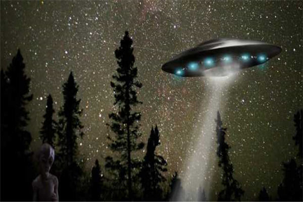 中国击落ufo震惊世界 击落ufo事件真相揭秘（恶意造谣）925 / 作者:UFO爱好者 / 帖子ID:100316