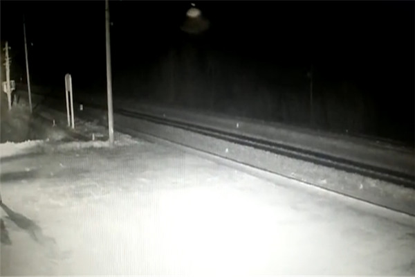 最新中国ufo事件2020视频 大兴安岭上空出现三角状ufo143 / 作者:UFO爱好者 / 帖子ID:97012