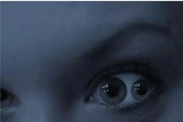 现代世界上有重瞳的人么 存在（这是一种异变现象）167 / 作者:UFO爱好者 / 帖子ID:72813