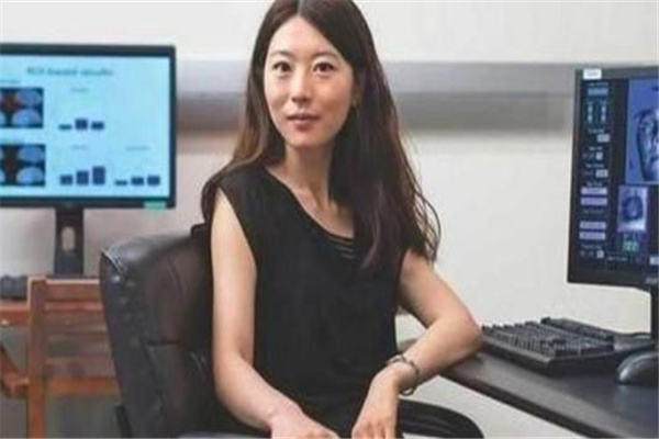 何碧玉高考一分没丢吗 历史上神级学霸（一分未丢）895 / 作者:UFO爱好者 / 帖子ID:99442