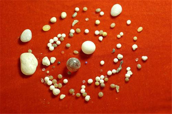 火葬场经常烧出舍利吗？几乎不可能（很是困难）453 / 作者:UFO爱好者 / 帖子ID:99459