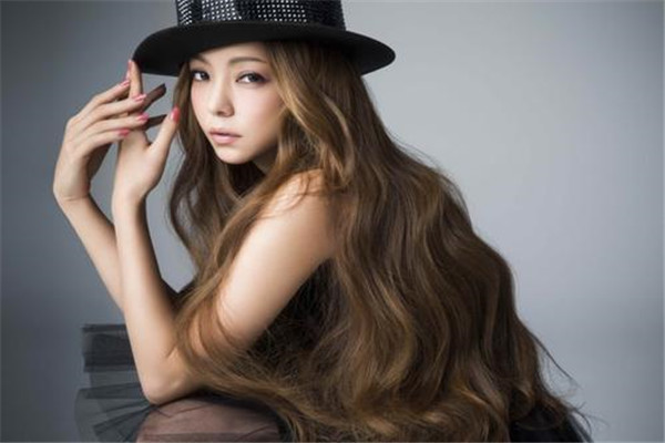 日本歌坛地位最高歌姬：安室奈美惠（已退出娱乐圈）48 / 作者:UFO爱好者 / 帖子ID:71374