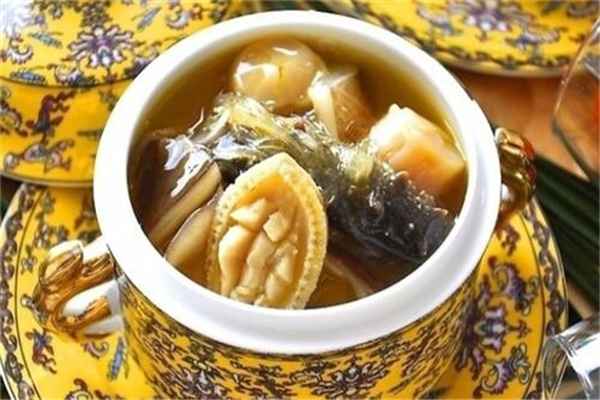 佛跳墙是什么地方的名菜：福州名菜（制作工序繁琐）525 / 作者:UFO爱好者 / 帖子ID:71732