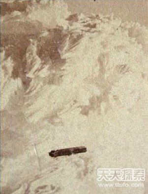 绝密档案曝光：英国飞行员60年前遇UFO264 / 作者:UFO爱好者 / 帖子ID:74747