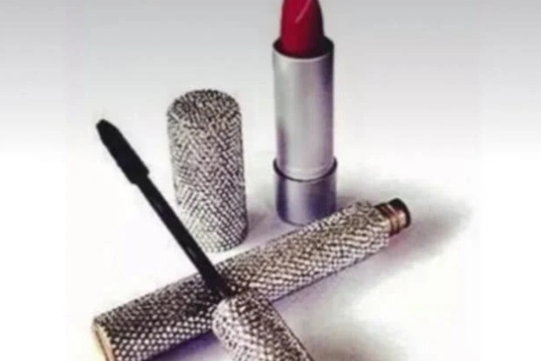 世界上最贵的口红：H. Couture Beauty,镶千颗粉钻(4600万)118 / 作者:UFO爱好者 / 帖子ID:91581