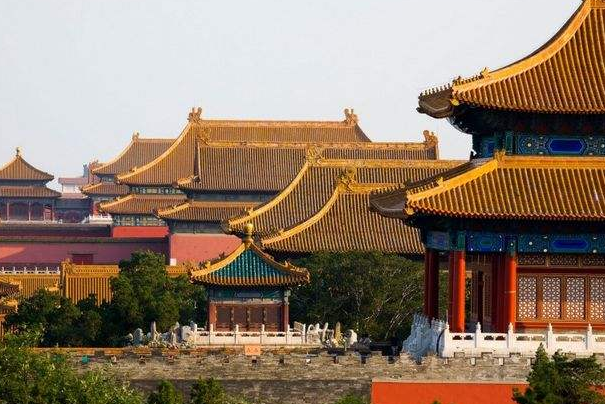 世界宫殿排名：白宫第二，第一位住过24位皇帝（72万平方米）205 / 作者:UFO爱好者 / 帖子ID:91462