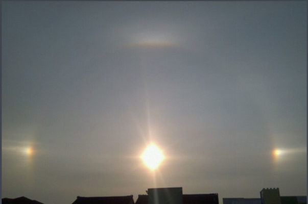 石家庄上空现2个太阳:幻日现象，天文奇观(条件极严苛)397 / 作者:UFO爱好者 / 帖子ID:79959