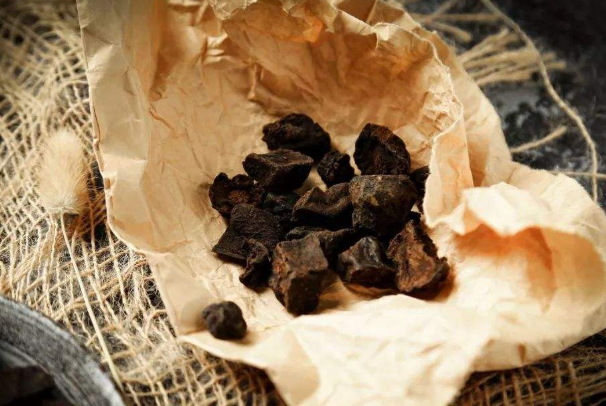 有哪些食物对头发好?黑芝麻可黑发，何首乌护发效果好825 / 作者:UFO爱好者 / 帖子ID:79528