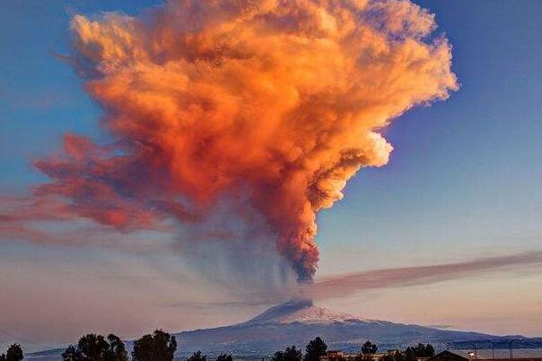 欧洲最高的火山:埃特纳火山，累积死亡100万(自然遗产)506 / 作者:UFO爱好者 / 帖子ID:78769