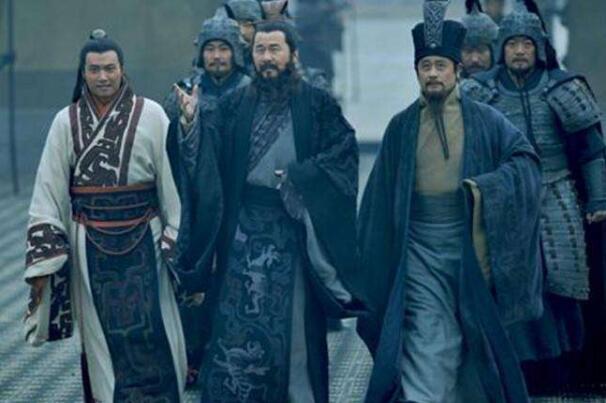 枭雄与英雄的区别:枭雄凶狠，英雄磊落(岳飞抗金英雄)195 / 作者:UFO爱好者 / 帖子ID:78203