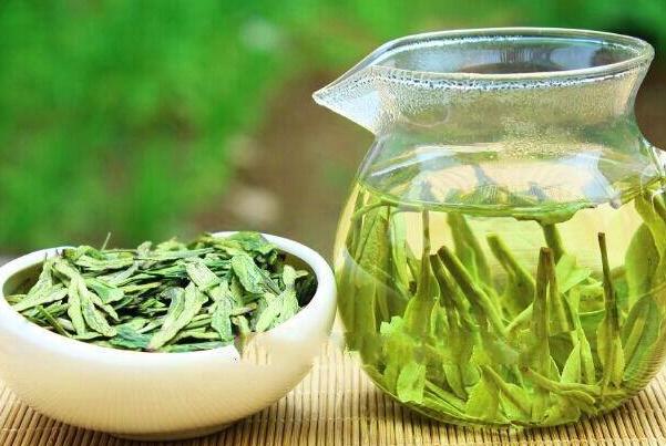 中国最贵的茶:西湖龙井茶，10万元一公斤(乾隆盛赞)359 / 作者:UFO爱好者 / 帖子ID:77992