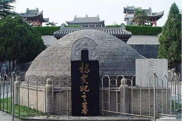 杨贵妃墓发现尸骨了吗?贵妃墓无尸骨，马嵬坡建有衣冠冢242 / 作者:UFO爱好者 / 帖子ID:77979
