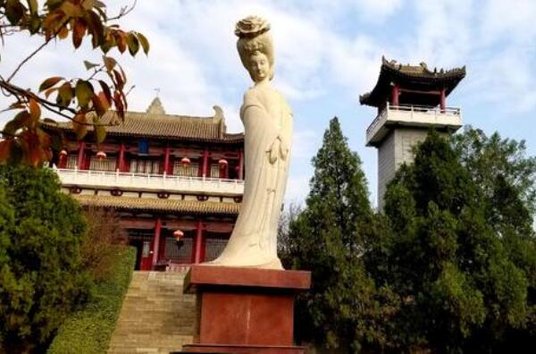 杨贵妃墓发现尸骨了吗?贵妃墓无尸骨，马嵬坡建有衣冠冢263 / 作者:UFO爱好者 / 帖子ID:77979