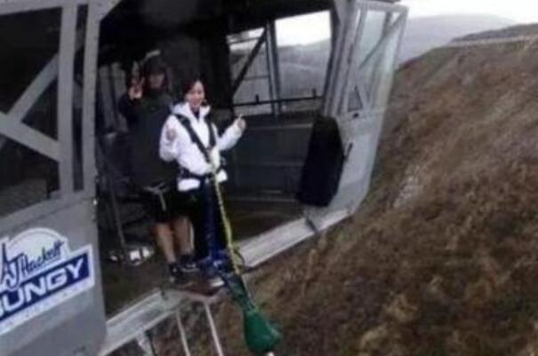 合肥蹦极22岁女孩死亡:造谣，合肥无蹦极(安全绳在脚上)613 / 作者:UFO爱好者 / 帖子ID:77929