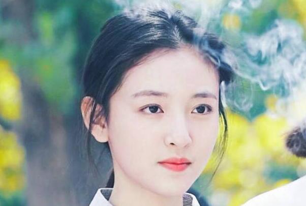 为什么吴倩是华策小公主:年少成名演技好，资源多有人捧14 / 作者:UFO爱好者 / 帖子ID:77822