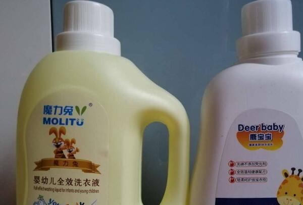 洗衣液与洗衣粉区别:洗衣粉伤手，洗衣液更柔和(价格高)623 / 作者:UFO爱好者 / 帖子ID:77702