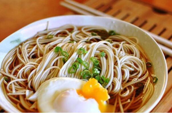 熟面条冷冻后还能吃吗?能，两天内吃完(熟面条保存方法)679 / 作者:UFO爱好者 / 帖子ID:77357