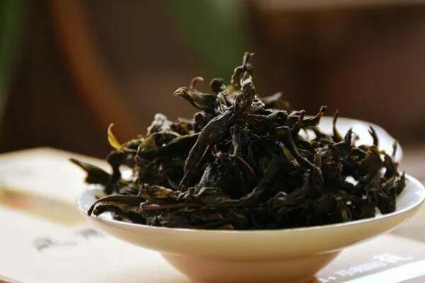 乌龙茶可以煮着喝吗?可以，煮的时间不宜太长(美容养颜)775 / 作者:UFO爱好者 / 帖子ID:77155