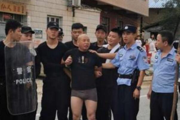 曾春亮事件来龙去脉:6天杀3人，连八岁的孩子都不放过170 / 作者:UFO爱好者 / 帖子ID:75904