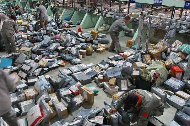 纸箱废品回收的财富故事:废纸回收行业有利可图，全年无休928 / 作者:UFO爱好者 / 帖子ID:75657