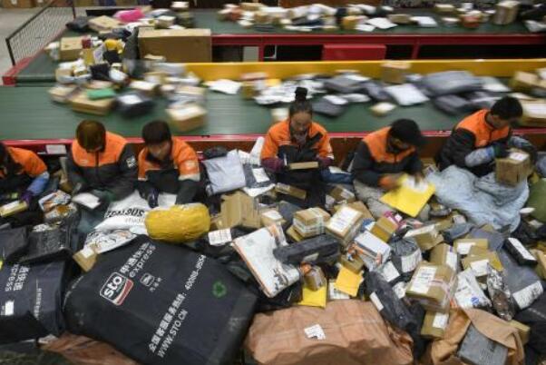 纸箱废品回收的财富故事:废纸回收行业有利可图，全年无休823 / 作者:UFO爱好者 / 帖子ID:75657