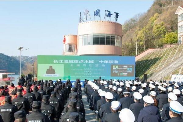 退捕渔民合办龙虾养殖基地:帮助退捕渔民就业，政府资助336 / 作者:UFO爱好者 / 帖子ID:74593