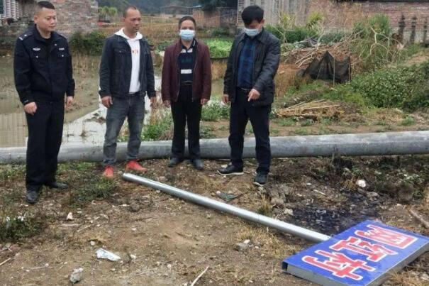 “网红村”被摘牌后仍在直播:低俗恶搞，不堪入目(被约谈)233 / 作者:UFO爱好者 / 帖子ID:74242