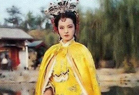 贾元春为什么被凌迟处死 或是死于宫斗（根据元春的判词）738 / 作者:UFO爱好者 / 帖子ID:76006