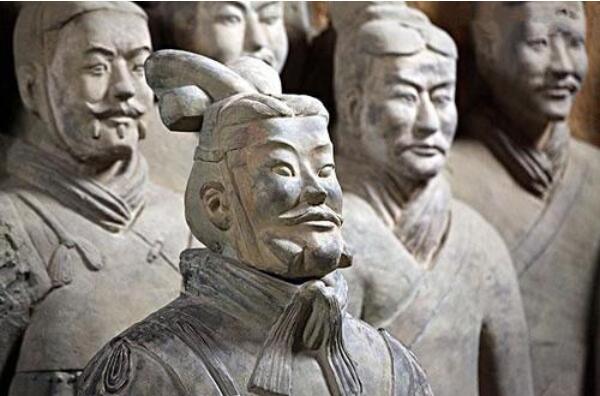 兵马俑的奇异发型隐藏哪些秘密 和芈月有关(歪髻为楚习俗)913 / 作者:UFO爱好者 / 帖子ID:100345