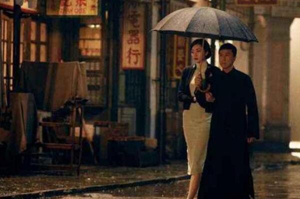 一代宗师叶问的老婆叫什么 张永成温柔体贴（支持叶问事业）893 / 作者:UFO爱好者 / 帖子ID:73470