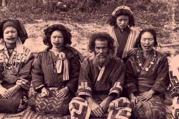 日本虾夷人长相 世界上体毛最茂盛的民族(纯种虾夷人已消失)86 / 作者:UFO爱好者 / 帖子ID:73116