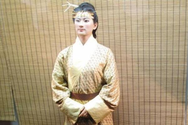 长沙汉墓马王堆女尸之谜，两千年女尸不腐(身份/死因揭秘)468 / 作者:UFO爱好者 / 帖子ID:98646