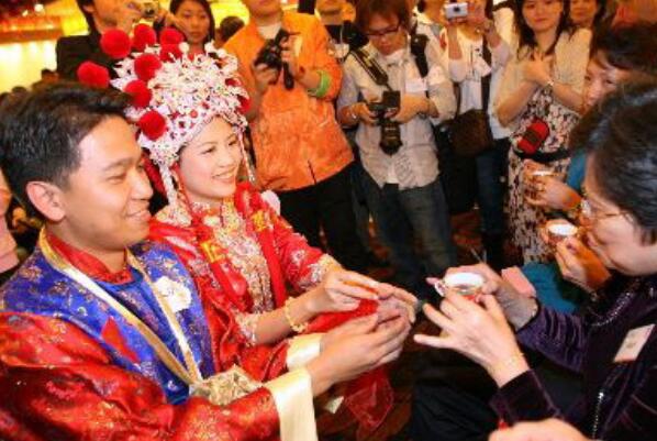 撒拉族婚礼的风俗：传承体系较为完备的婚礼(婚礼仪式完整)619 / 作者:UFO爱好者 / 帖子ID:69557