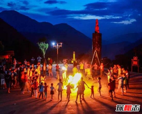 古老传统的彝族火把节，彝族人民的新年(农历6月24日)244 / 作者:UFO爱好者 / 帖子ID:104159