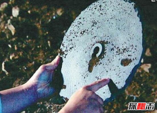 中国青藏高原一万两千年前的石碟，外星人存在过的证据955 / 作者:UFO爱好者 / 帖子ID:99108