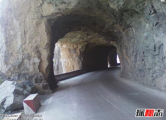 中国河南冰冰背怪地之谜，夏天洞穴结冰柱(自然现象/无解)248 / 作者:UFO爱好者 / 帖子ID:99064