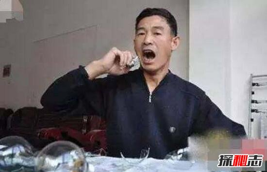 世界上最奇葩吃灯泡的人，43年吃掉1500个灯泡(不吃难受)229 / 作者:UFO爱好者 / 帖子ID:106342