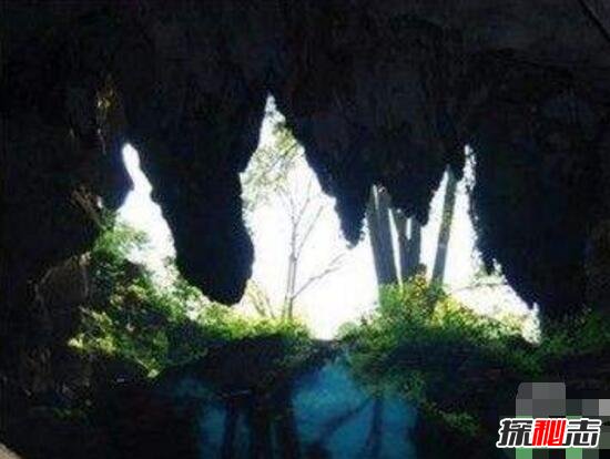 广西柳州融水古鼎龙潭之谜，龙潭内敲锣打鼓(水底有蛰龙)886 / 作者:UFO爱好者 / 帖子ID:98696