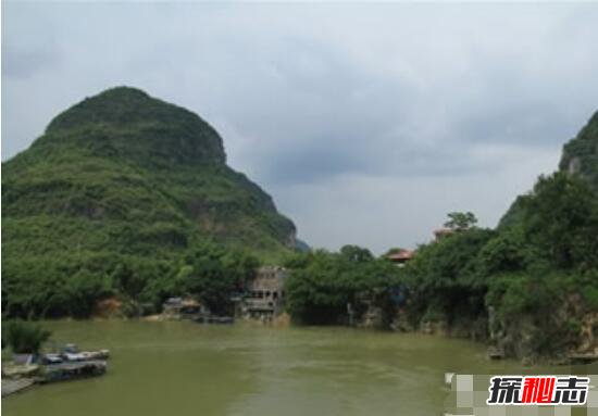 广西柳州融水古鼎龙潭之谜，龙潭内敲锣打鼓(水底有蛰龙)215 / 作者:UFO爱好者 / 帖子ID:98696