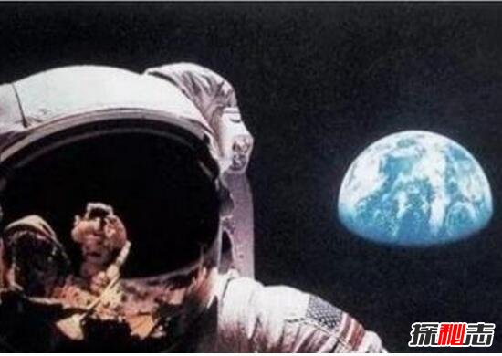 从月亮上看地球好恐怖，地球永不落山(月球伴着地球对转)605 / 作者:UFO爱好者 / 帖子ID:98512