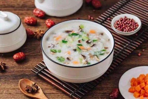 每天早餐都喝粥，养胃又养生？营养师：喝粥养胃的说法不靠谱820 / 作者:UFO爱好者 / 帖子ID:68857