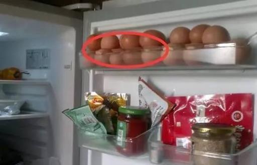 鸡蛋黄黏住鸡蛋壳是坏了吗 鸡蛋坏了到什么程度不能吃614 / 作者:UFO爱好者 / 帖子ID:78207