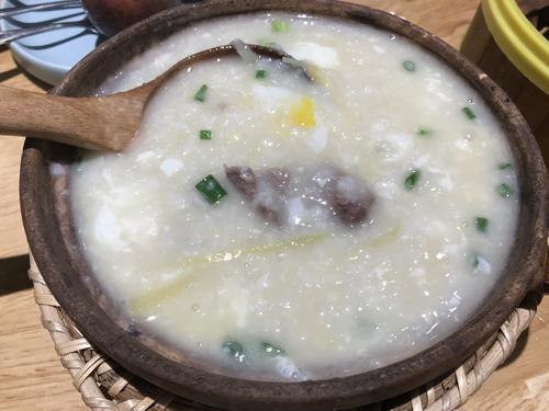 每天早餐都喝粥，养胃又养生？营养师：喝粥养胃的说法不靠谱699 / 作者:UFO爱好者 / 帖子ID:68857