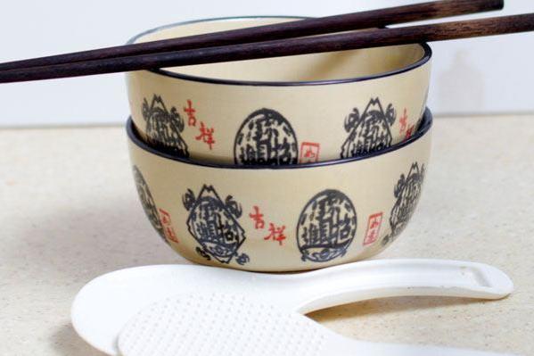 安全选购餐具：仿瓷餐具热水浸泡生甲醛，彩绘餐具含毒因加助溶剂168 / 作者:UFO爱好者 / 帖子ID:69996