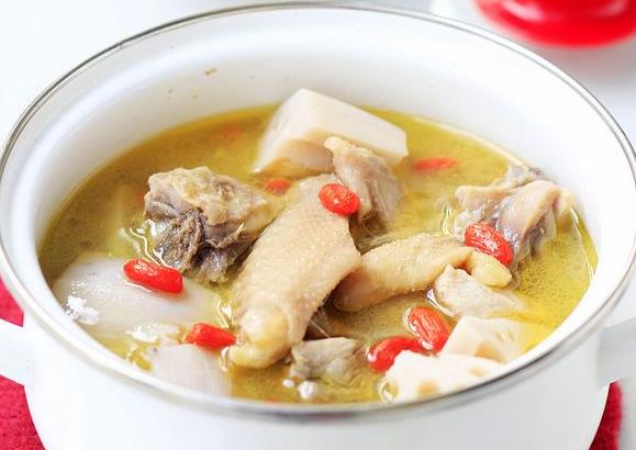 莲藕可以炖鸡肉吗？莲藕炖鸡汤有营养吗？怎么做好吃？988 / 作者:UFO爱好者 / 帖子ID:67955
